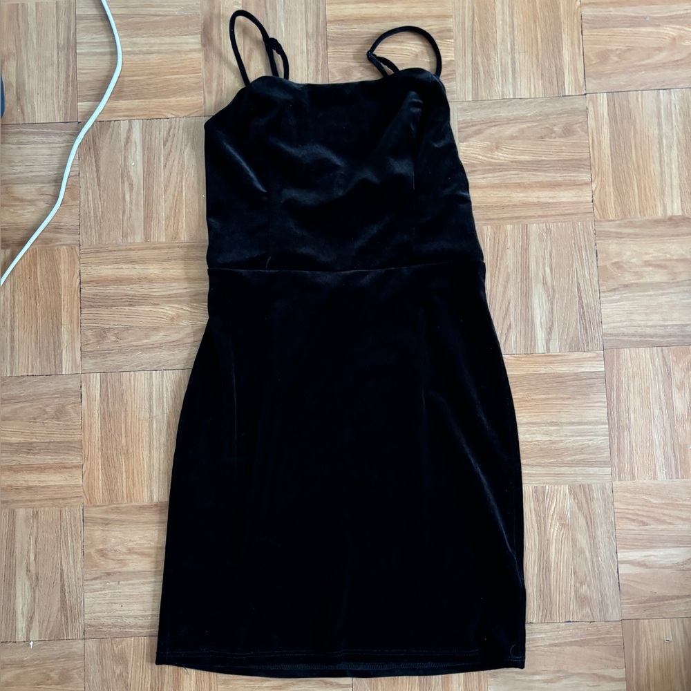 Urban Outfitters velvet dress size M